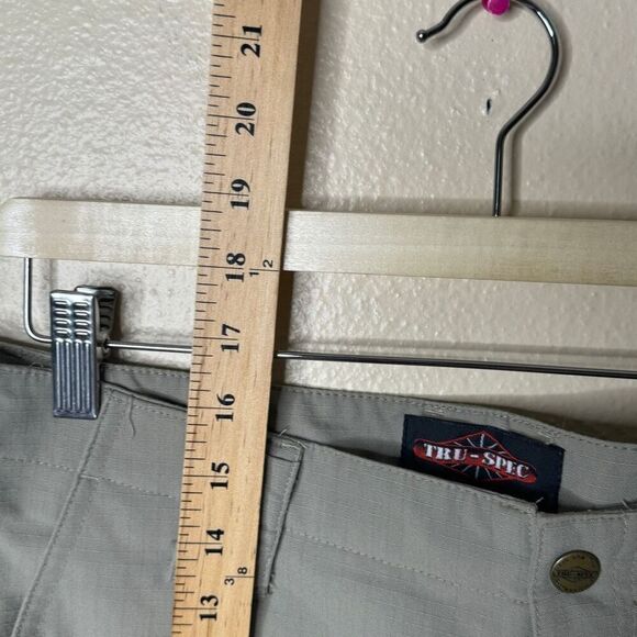 Tru-Spec Shorts Women's 10 Khaki Cargo Utility Pockets Outdoors Tactical Ranger - Picture 4 of 10